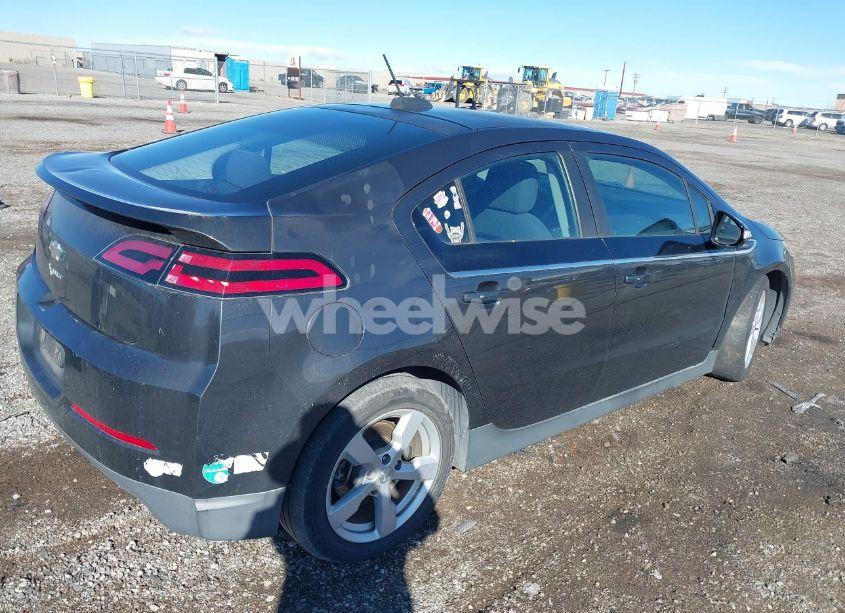 Photo 4 of 2015 Chevrolet Volt (VIN 1G1RC6E46FU125947)