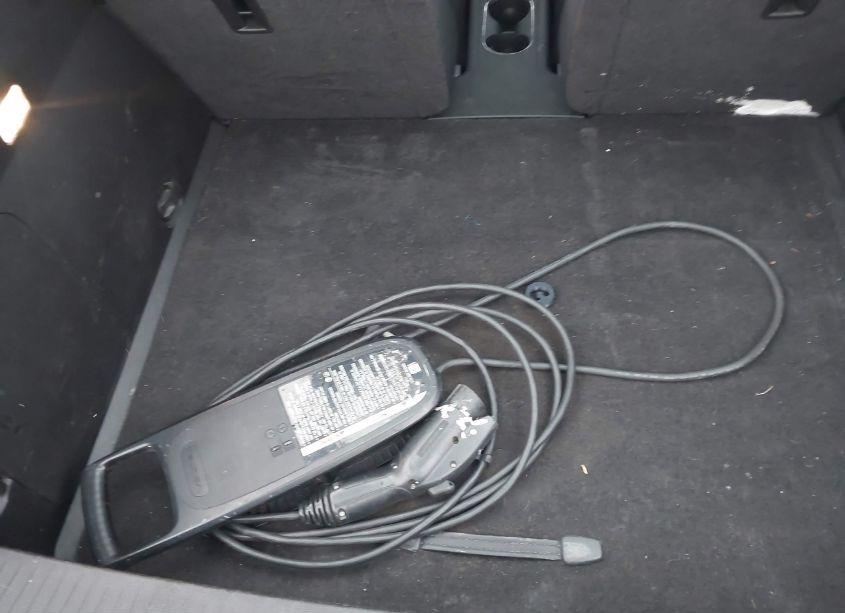 Photo 12 of 2011 Chevrolet Volt (VIN 1G1RC6E49BU099158)