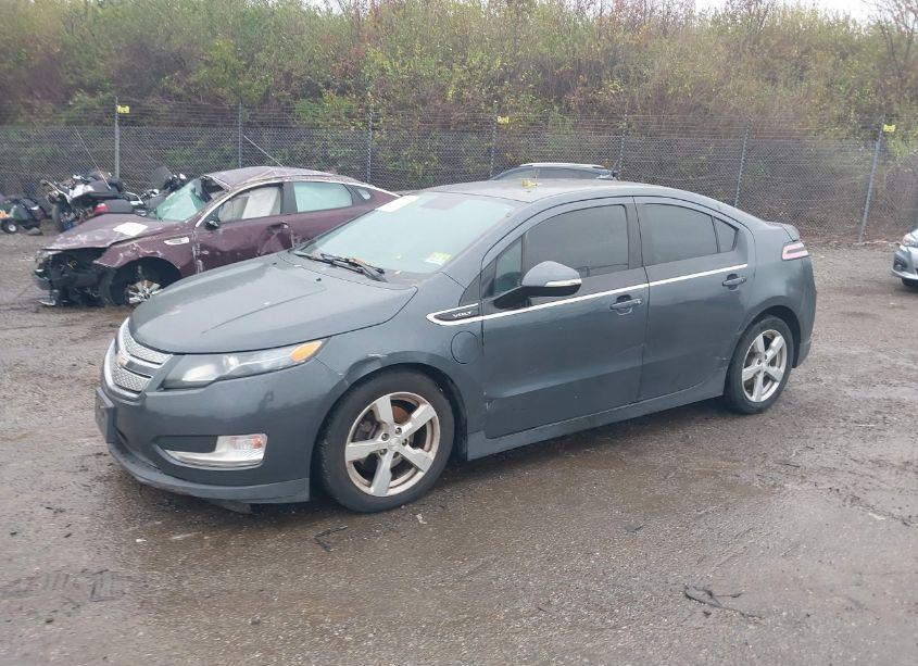 Photo 2 of 2013 Chevrolet Volt (VIN 1G1RC6E49DU144456)