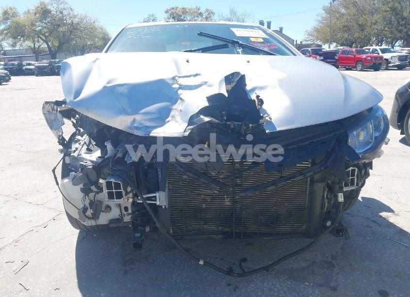 Photo 6 of 2017 Chevrolet Volt LT (VIN 1G1RC6S50HU217071)