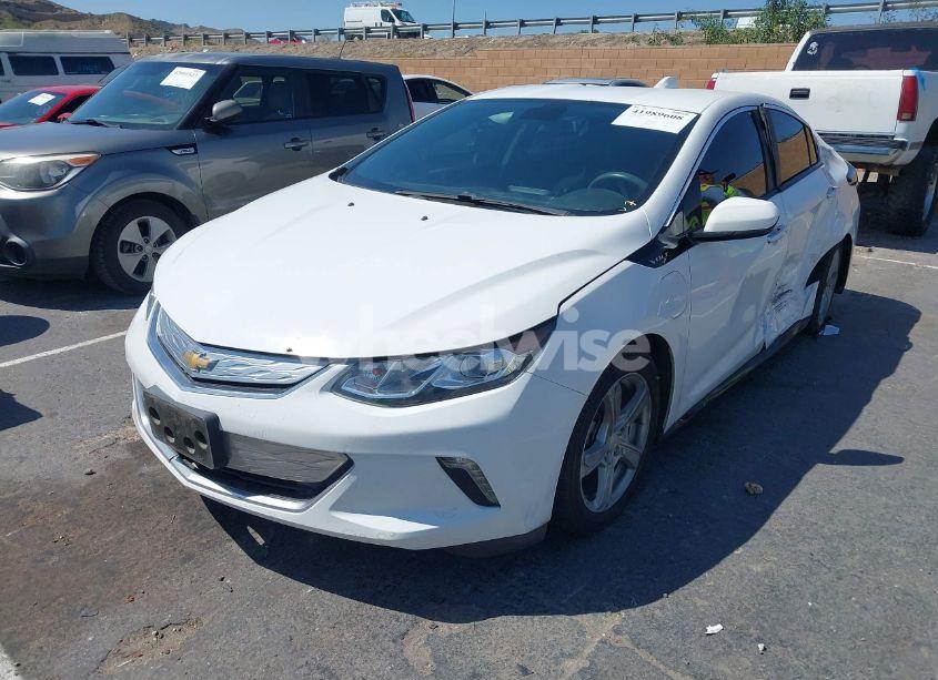 Photo 2 of 2018 Chevrolet Volt LT (VIN 1G1RC6S51JU110116)