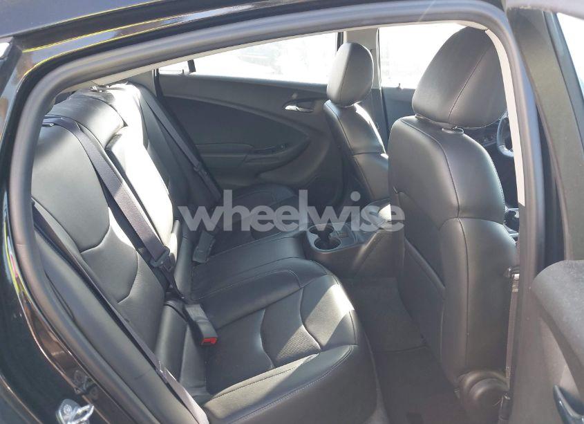 Photo 8 of 2017 Chevrolet Volt LT (VIN 1G1RC6S52HU137867)