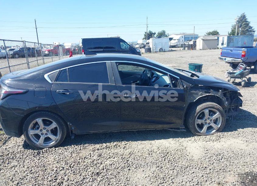Photo 14 of 2018 Chevrolet Volt LT (VIN 1G1RC6S52JU110075)
