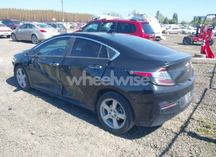 Photo 3 of 2018 Chevrolet Volt LT (VIN 1G1RC6S52JU110075)