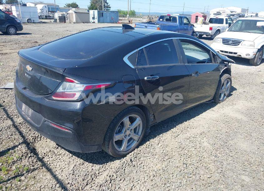 Photo 4 of 2018 Chevrolet Volt LT (VIN 1G1RC6S52JU110075)
