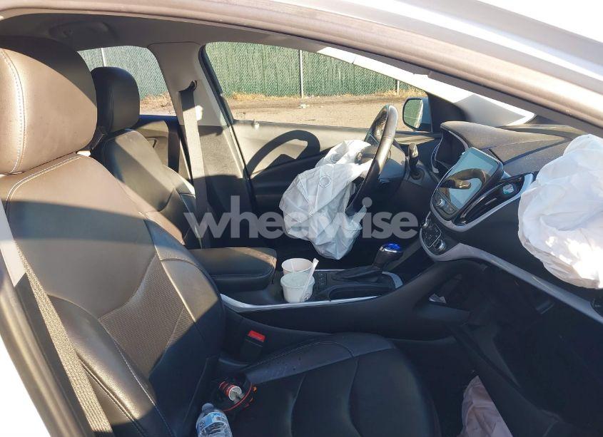 Photo 5 of 2018 Chevrolet Volt LT (VIN 1G1RC6S52JU151323)