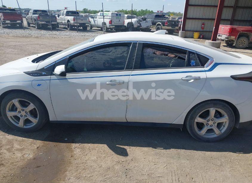 Photo 14 of 2017 Chevrolet Volt LT (VIN 1G1RC6S53HU111276)