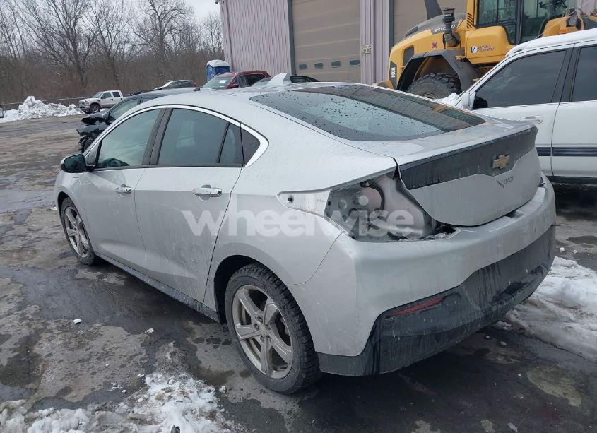Photo 3 of 2017 Chevrolet Volt LT (VIN 1G1RC6S53HU188973)