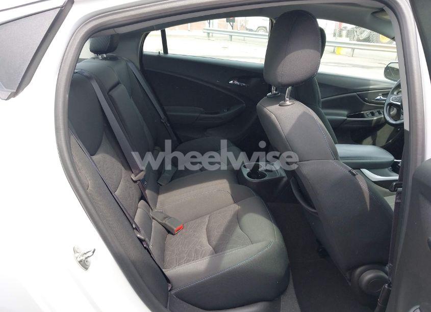 Photo 8 of 2017 Chevrolet Volt LT (VIN 1G1RC6S54HU107530)