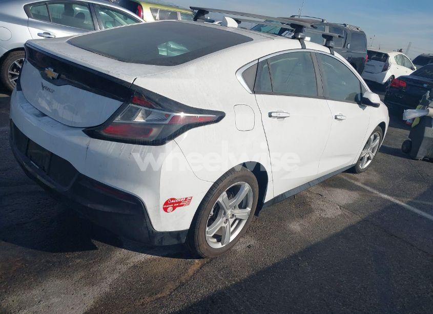 Photo 4 of 2018 Chevrolet Volt LT (VIN 1G1RC6S54JU108778)