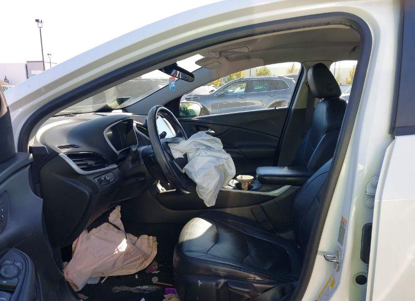 Photo 5 of 2018 Chevrolet Volt LT (VIN 1G1RC6S54JU119778)