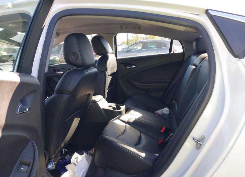 Photo 8 of 2018 Chevrolet Volt LT (VIN 1G1RC6S54JU119778)