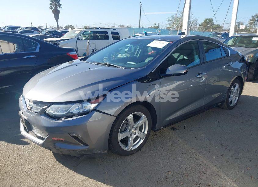 Photo 2 of 2018 Chevrolet Volt LT (VIN 1G1RC6S54JU143577)