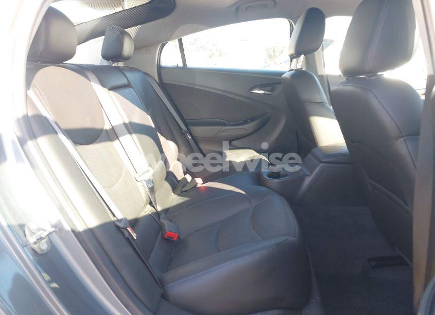 Photo 8 of 2018 Chevrolet Volt LT (VIN 1G1RC6S54JU143577)