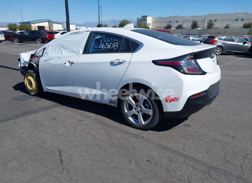Photo 3 of 2018 Chevrolet Volt LT (VIN 1G1RC6S54JU156927)
