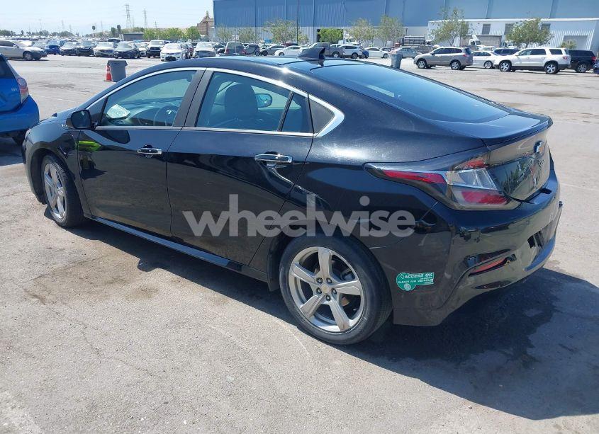 Photo 3 of 2016 Chevrolet Volt LT (VIN 1G1RC6S55GU117627)