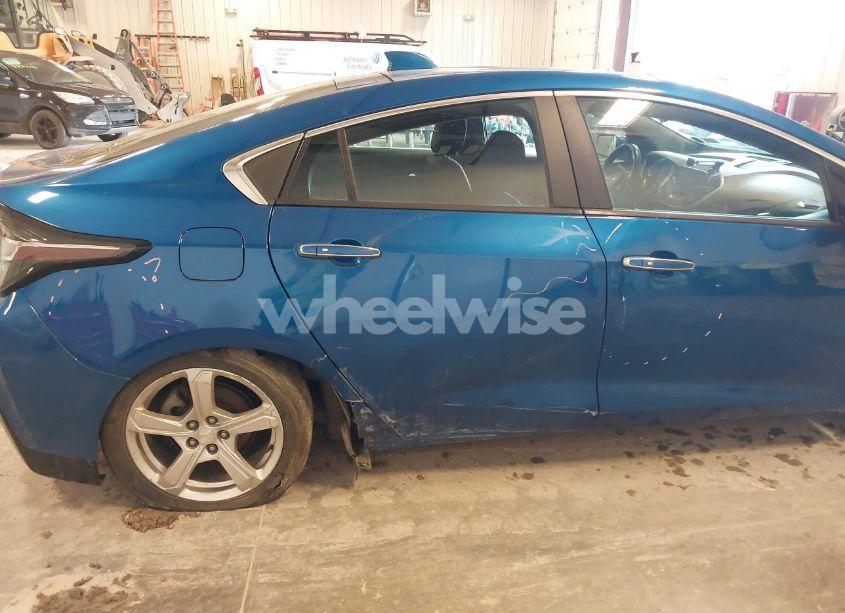 Photo 6 of 2017 Chevrolet Volt LT (VIN 1G1RC6S55HU139788)