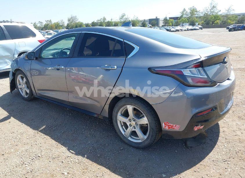 Photo 3 of 2018 Chevrolet Volt LT (VIN 1G1RC6S55JU133933)