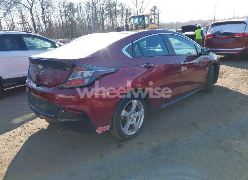 Photo 4 of 2017 Chevrolet Volt LT (VIN 1G1RC6S56HU100529)