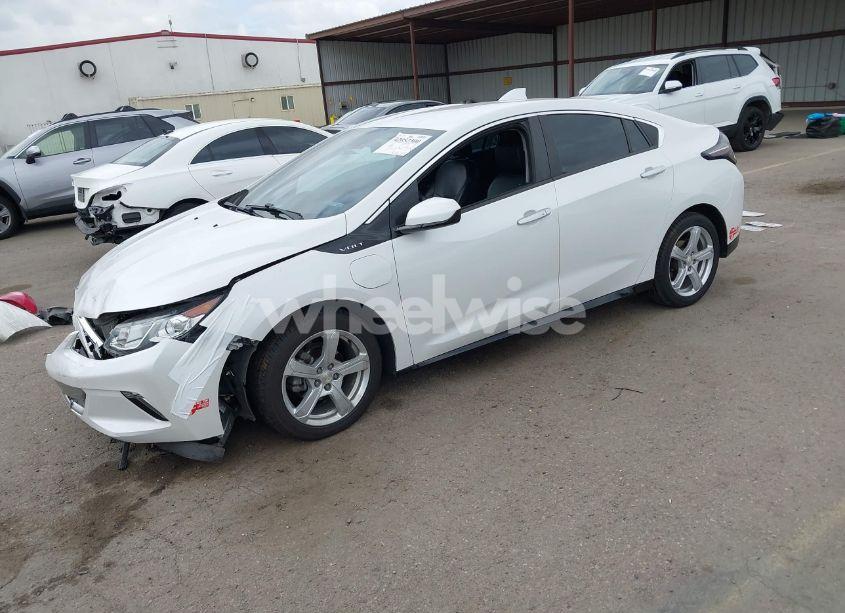 Photo 2 of 2017 Chevrolet Volt LT (VIN 1G1RC6S56HU205328)
