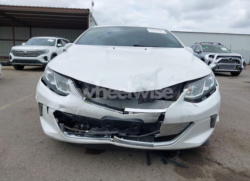 Photo 6 of 2017 Chevrolet Volt LT (VIN 1G1RC6S56HU205328)