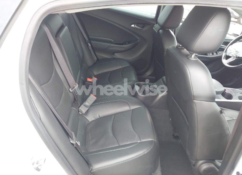 Photo 8 of 2017 Chevrolet Volt LT (VIN 1G1RC6S56HU205328)