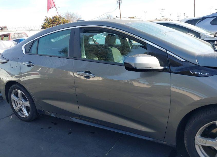 Photo 13 of 2017 Chevrolet Volt LT (VIN 1G1RC6S57HU105819)