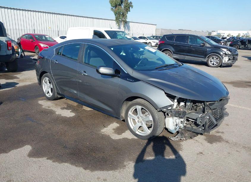 2017 Chevrolet Volt LT (VIN 1G1RC6S57HU144765) main photo