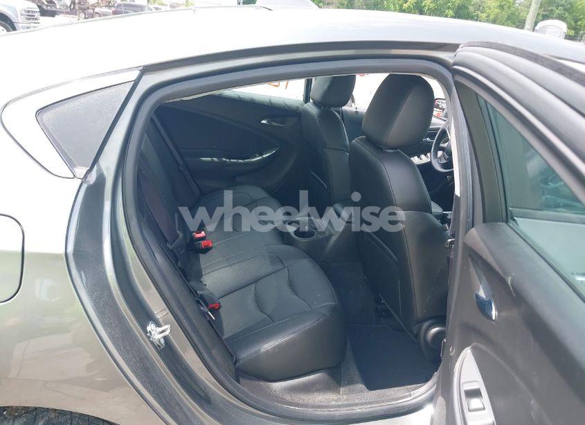 Photo 8 of 2017 Chevrolet Volt LT (VIN 1G1RC6S57HU207735)