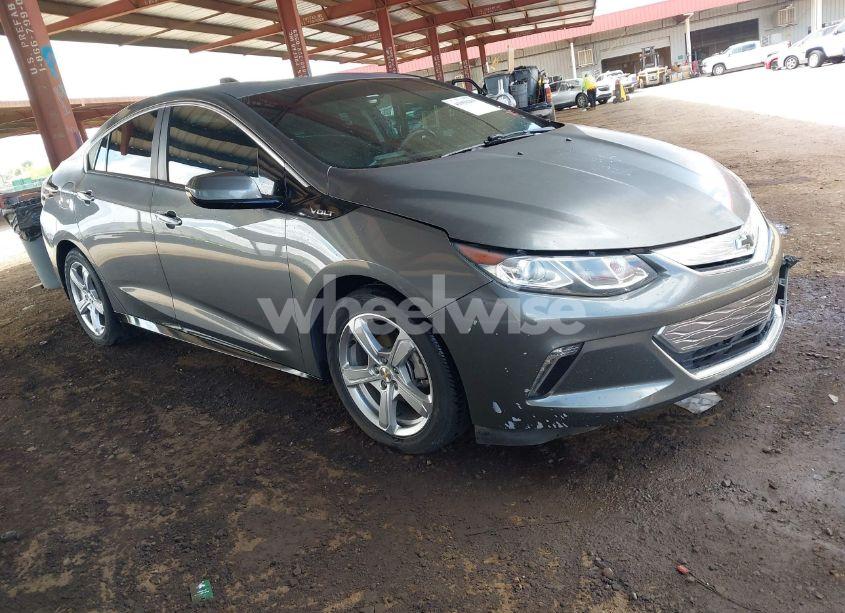 2017 Chevrolet Volt LT (VIN 1G1RC6S57HU215432) main photo