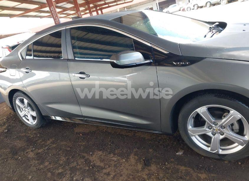 Photo 13 of 2017 Chevrolet Volt LT (VIN 1G1RC6S57HU215432)