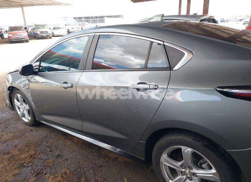 Photo 14 of 2017 Chevrolet Volt LT (VIN 1G1RC6S57HU215432)