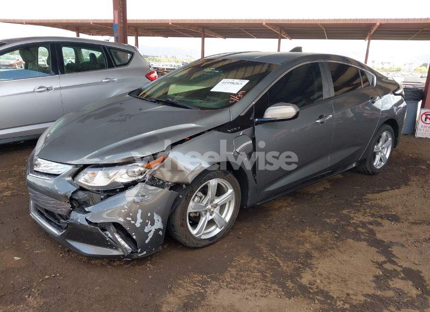 Photo 2 of 2017 Chevrolet Volt LT (VIN 1G1RC6S57HU215432)