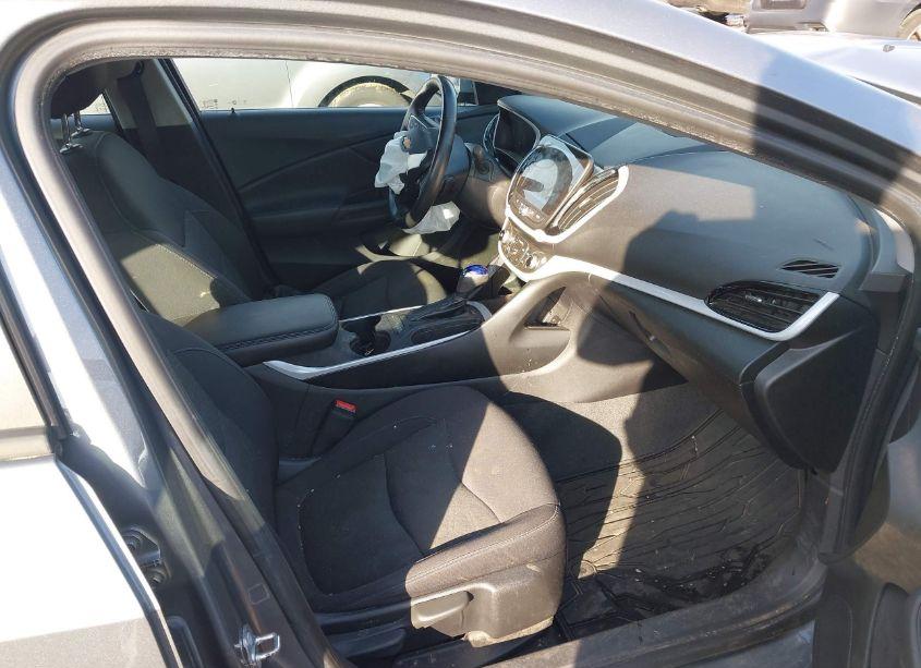 Photo 5 of 2018 Chevrolet Volt LT (VIN 1G1RC6S57JU105891)