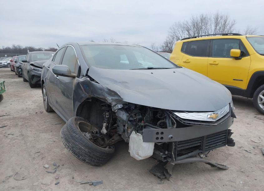 2018 Chevrolet Volt LT (VIN 1G1RC6S57JU106930) main photo