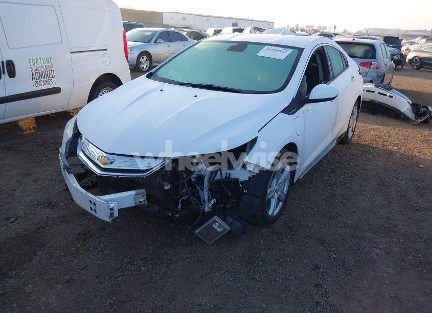Photo 2 of 2016 Chevrolet Volt LT (VIN 1G1RC6S58GU112423)