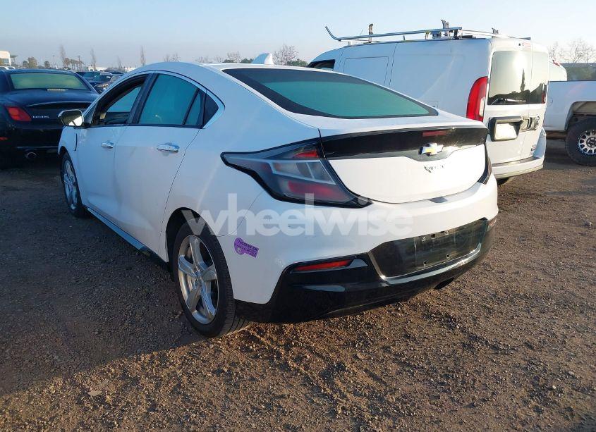Photo 3 of 2016 Chevrolet Volt LT (VIN 1G1RC6S58GU112423)