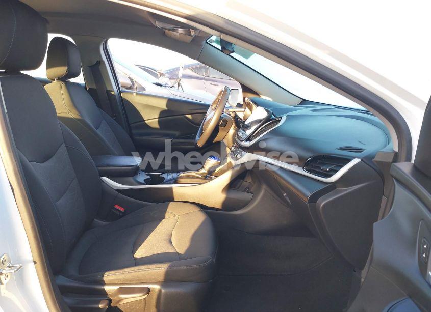 Photo 5 of 2016 Chevrolet Volt LT (VIN 1G1RC6S58GU112423)