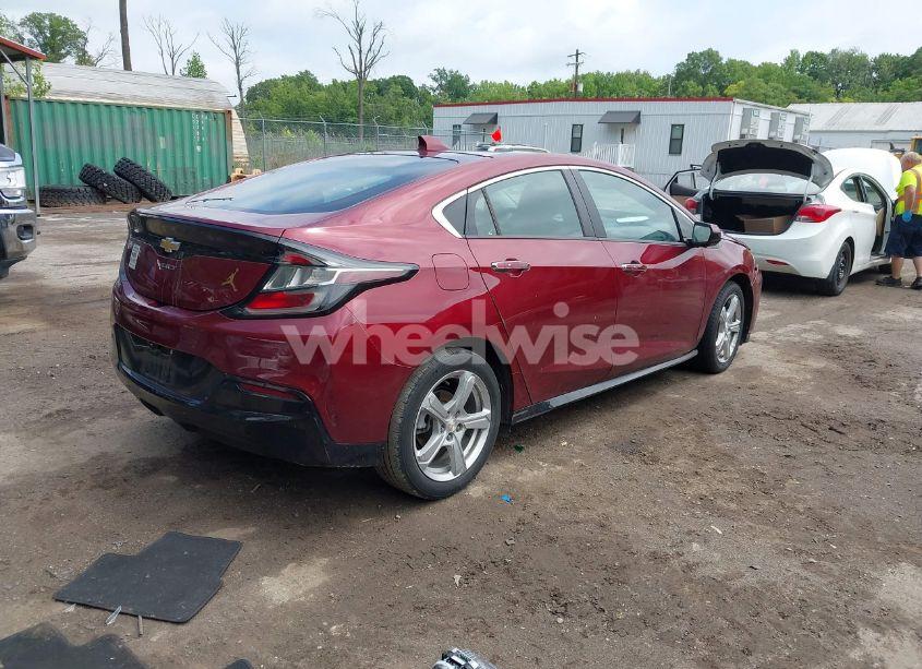 Photo 4 of 2017 Chevrolet Volt LT (VIN 1G1RC6S58HU103030)