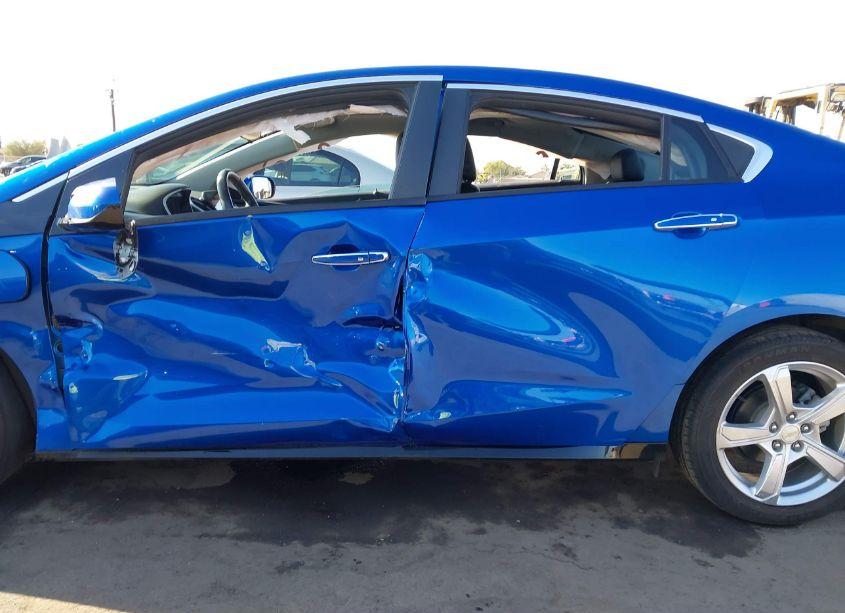 Photo 13 of 2017 Chevrolet Volt LT (VIN 1G1RC6S58HU110110)