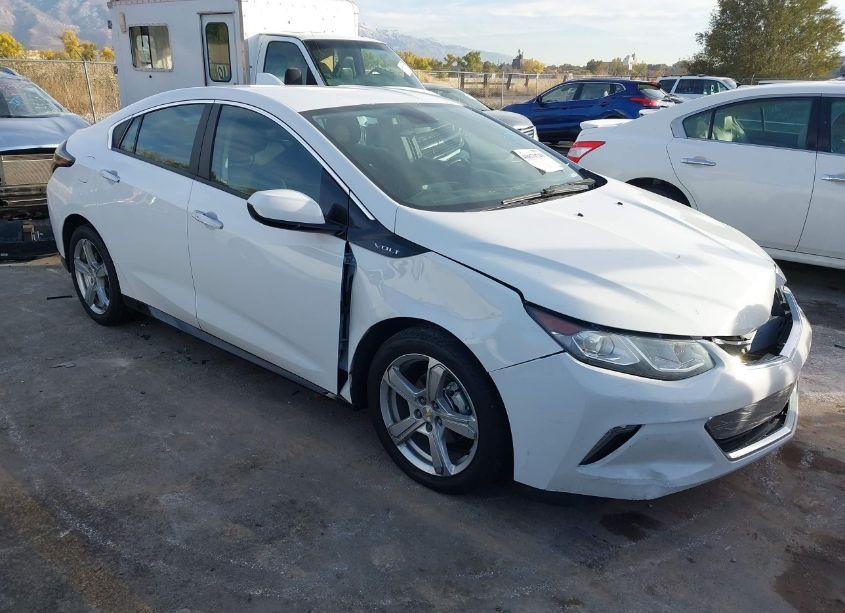 2017 Chevrolet Volt LT (VIN 1G1RC6S59HU102470) main photo