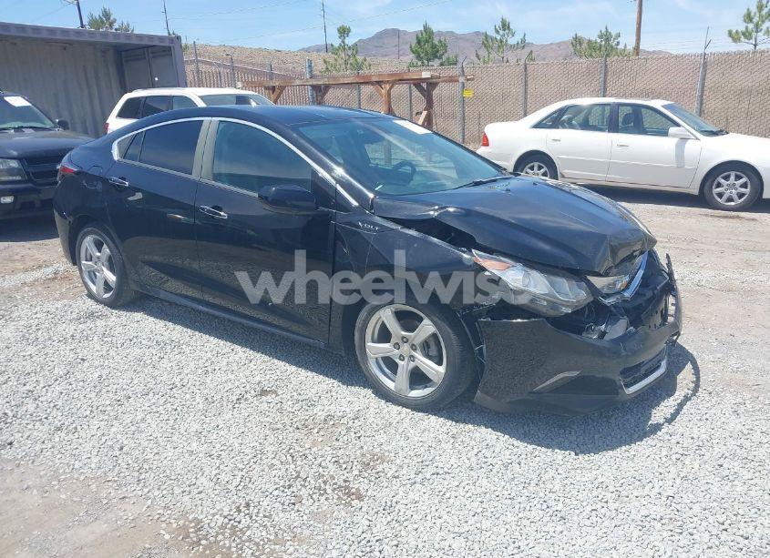 2017 Chevrolet Volt LT (VIN 1G1RC6S59HU175872) main photo