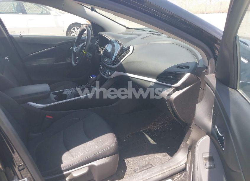 Photo 5 of 2017 Chevrolet Volt LT (VIN 1G1RC6S59HU175872)