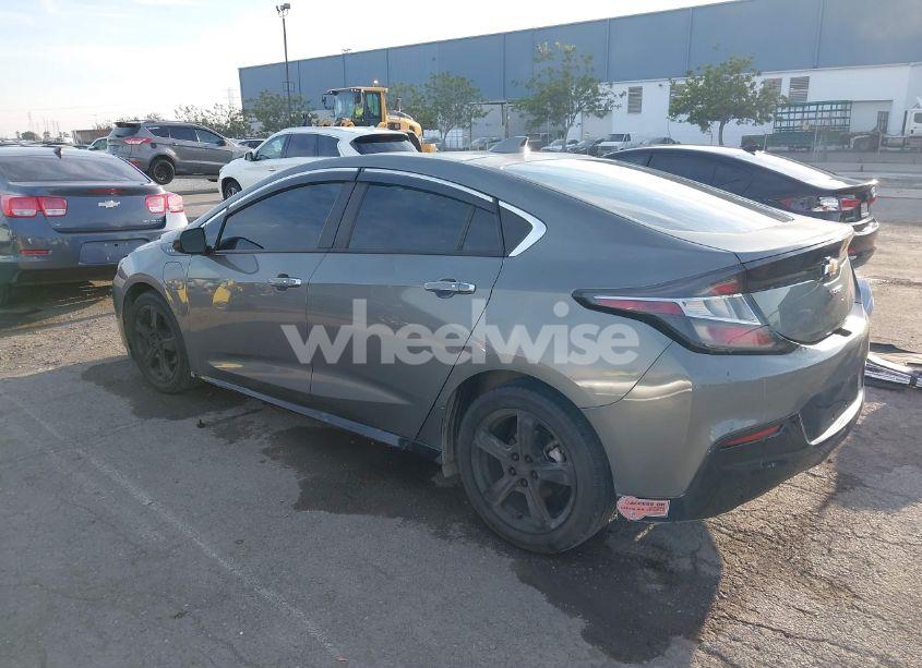 Photo 3 of 2017 Chevrolet Volt LT (VIN 1G1RC6S5XHU108200)