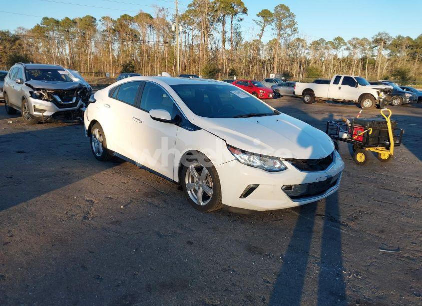 2017 Chevrolet Volt LT (VIN 1G1RC6S5XHU215179) main photo
