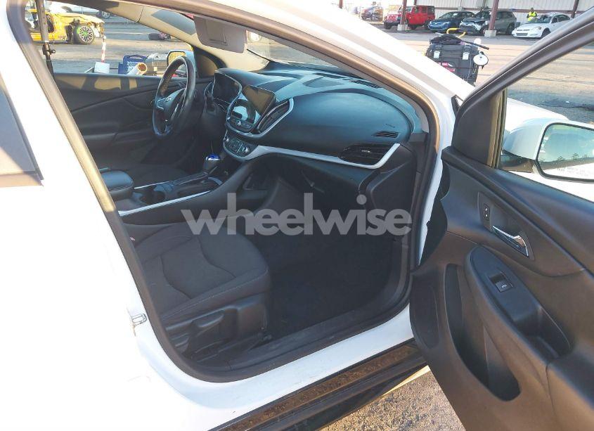 Photo 5 of 2017 Chevrolet Volt LT (VIN 1G1RC6S5XHU215179)