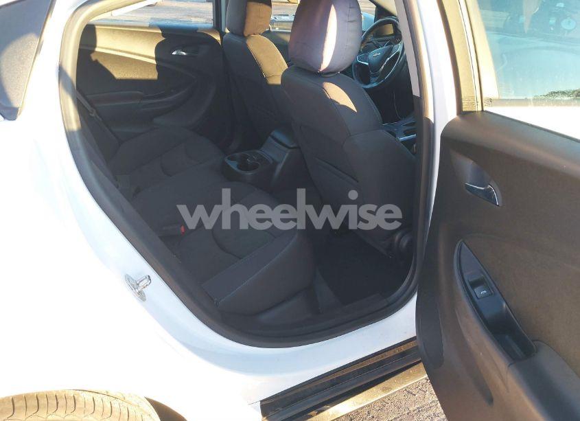 Photo 8 of 2017 Chevrolet Volt LT (VIN 1G1RC6S5XHU215179)