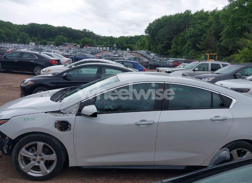 Photo 14 of 2017 Chevrolet Volt LT (VIN 1G1RC6S5XHU218163)