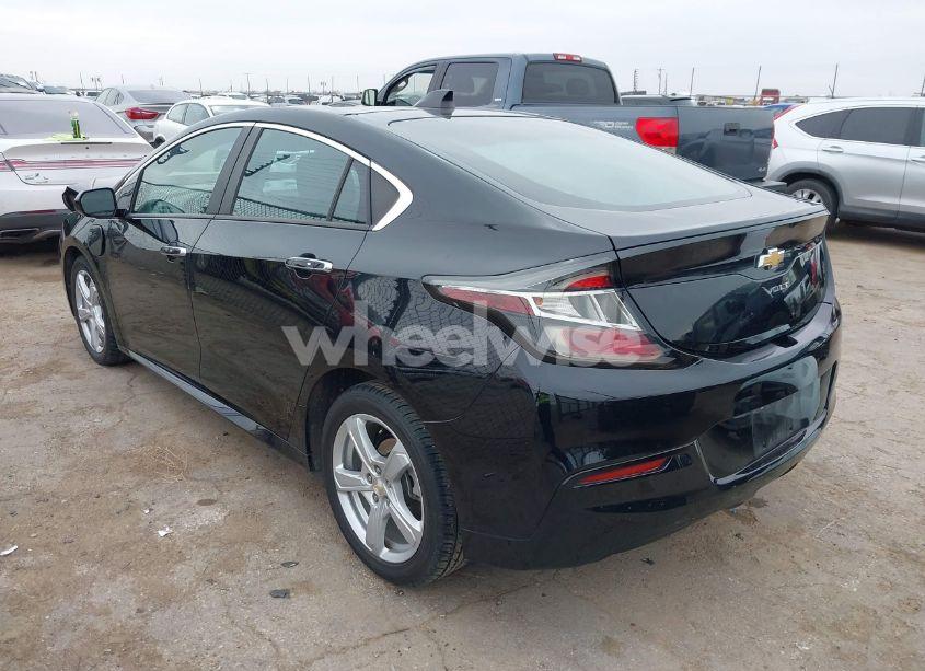Photo 3 of 2018 Chevrolet Volt LT (VIN 1G1RC6S5XJU106582)