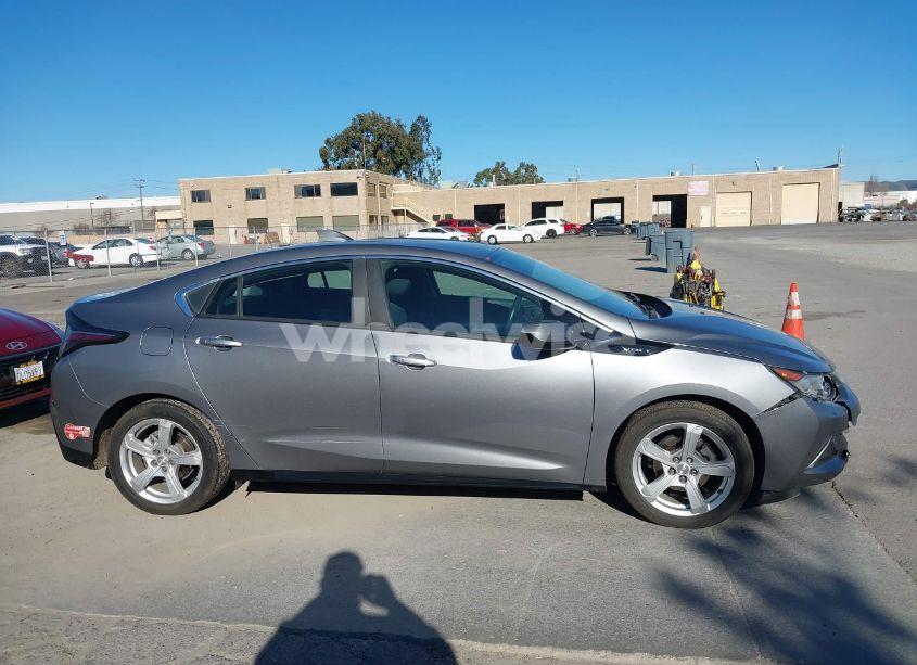 Photo 13 of 2018 Chevrolet Volt LT (VIN 1G1RC6S5XJU136469)